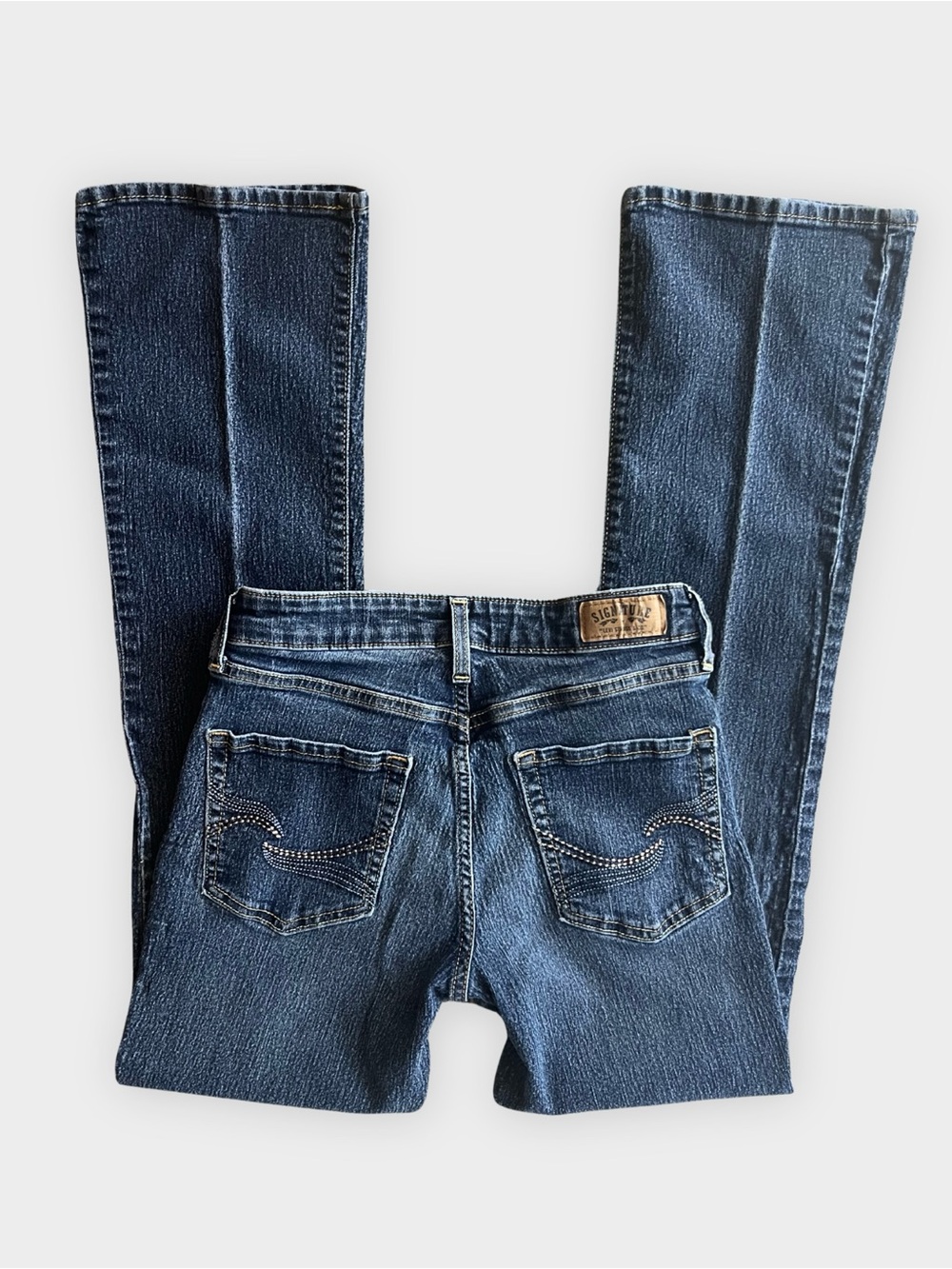 Levi’s Signature Low Rise Bootcut Jeans Dark Wash Vintage Y2K Size 4M - Picture 2 of 5